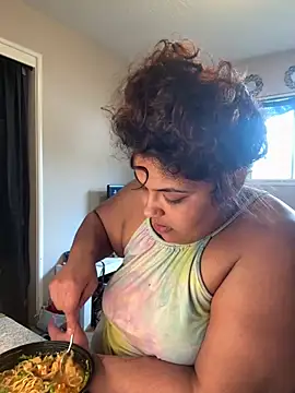 1n0nlythroat online show from February 2026 10:17:01 PM