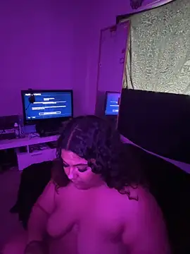 1n0nlythroat online show from November 2025 08:45:01 PM