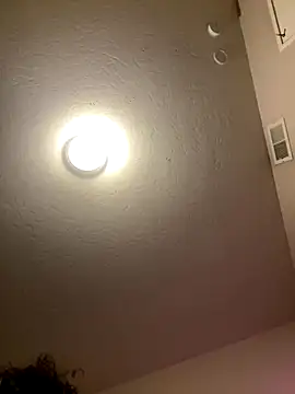 1n0nlythroat online show from November 2025 12:44:01 AM