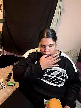 1n0nlythroat online show from December 2025 01:16:01 AM