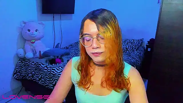 lillykittyy online show from December 2025 10:02:01 PM