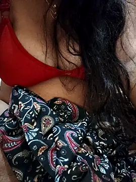 Snapshot of USER-MAYA chatting on October 2025 12:31:02 AM USER-MAYA online show from October 2025 12:31:02 AM