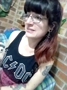  Alaskamisa online show from December 2025 04:00:01 AM