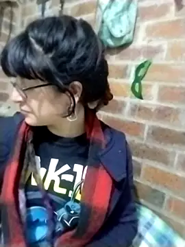  Alaskamisa online show from November 2025 04:56:02 AM