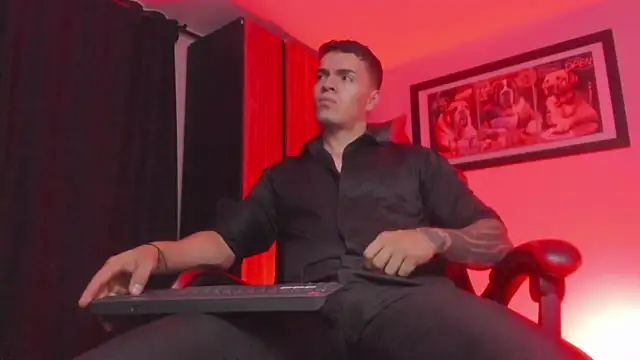 ALPHA DOMINUS  online show from March 2026 04:28:02 AM