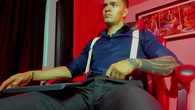 ALPHA DOMINUS  online show from March 2026 03:54:01 AM