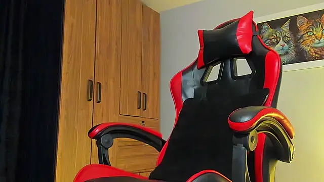 ALPHA DOMINUS  online show from November 2025 07:46:01 AM