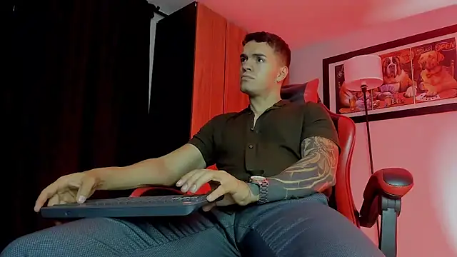 ALPHA DOMINUS  online show from February 2026 08:14:01 AM