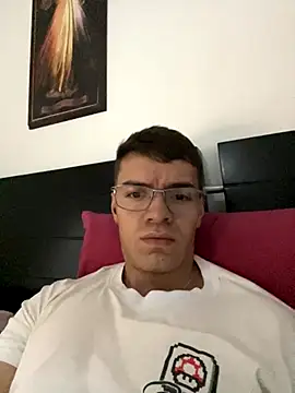 ALPHA DOMINUS  online show from October 2025 10:22:01 PM
