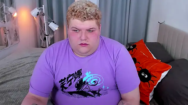 Riven Miller online show from October 2025 09:24:02 PM