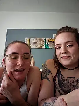 AndHerXO online show from February 2026 12:56:01 PM