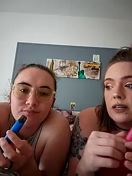 AndHerXO online show from February 2026 03:58:02 PM