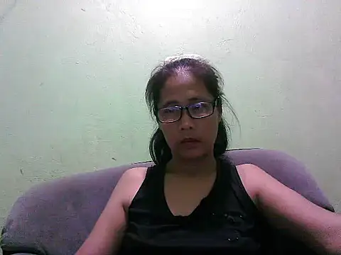 HotLadyPinay32 online show from April 2026 12:02:01 PM