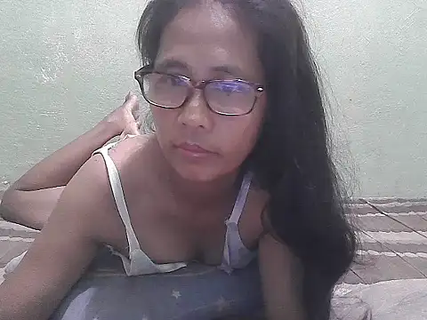 HotLadyPinay32 online show from November 2025 08:01:01 PM