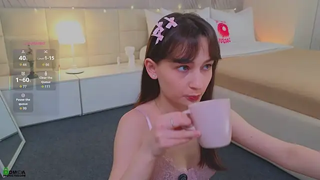 LolaPrise online show from February 2026 01:37:02 AM