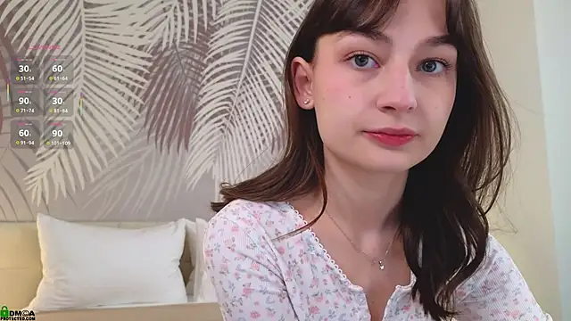 LolaPrise online show from October 2025 01:42:02 AM