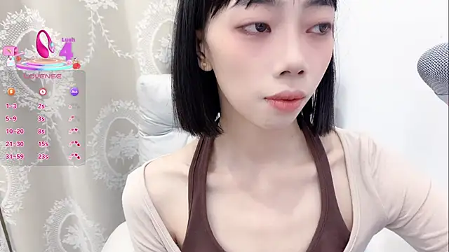 Snapshot of tuantuanle chatting on September 2025 03:51:01 PM tuantuanle online show from September 2025 03:51:01 PM