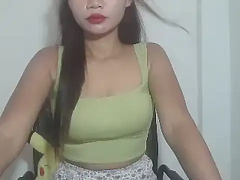 pretty asian xx online show from May 2026 12:27:02 AM