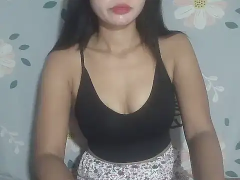 pretty asian xx online show from February 2026 07:52:01 AM