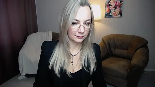 Ava Elior online show from September 2025 09:21:01 AM