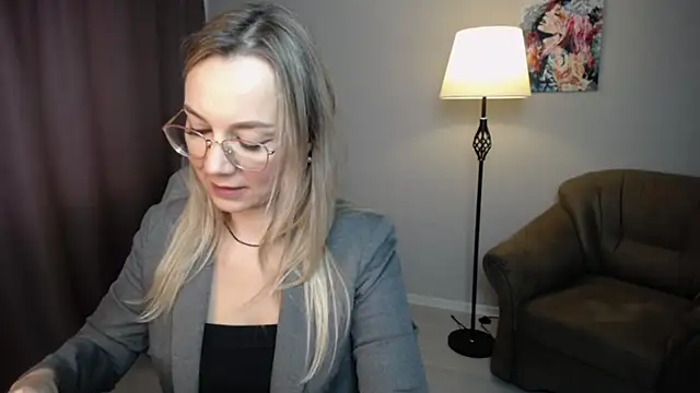 Ava Elior online show from October 2025 09:43:02 AM