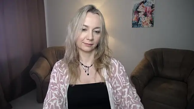 Ava Elior online show from June 2026 11:18:02 AM