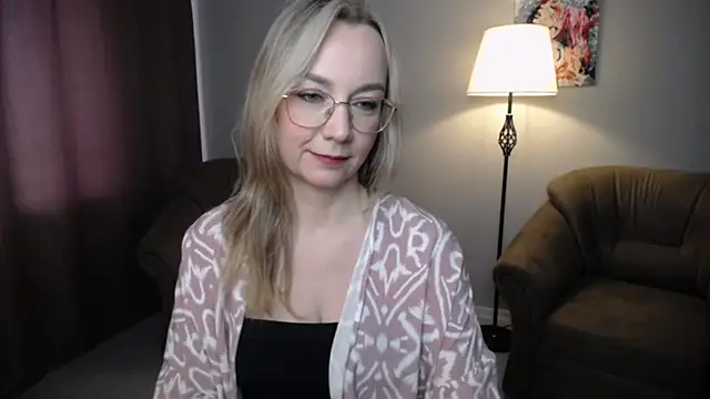 Ava Elior online show from May 2026 10:48:01 AM