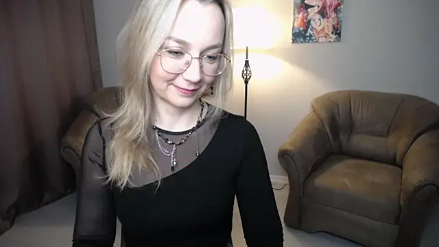 Ava Elior online show from April 2026 12:23:01 PM