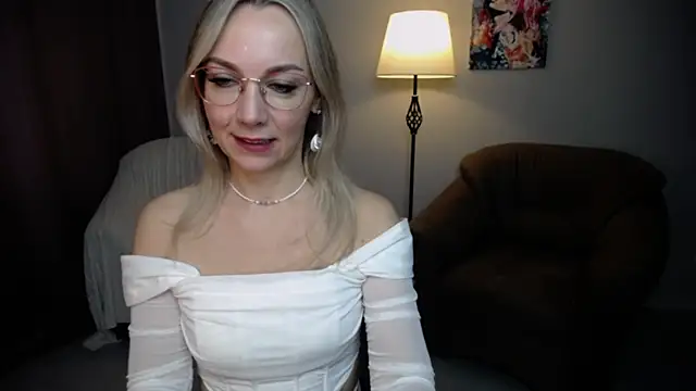 Ava Elior online show from September 2025 10:22:01 AM