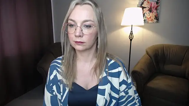 Ava Elior online show from May 2026 10:01:02 AM