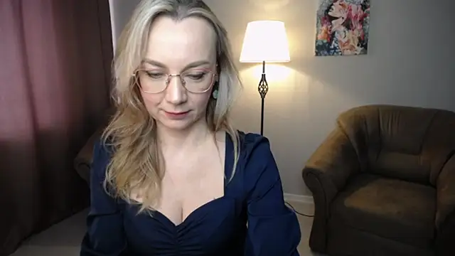 Ava Elior online show from April 2026 11:06:01 AM