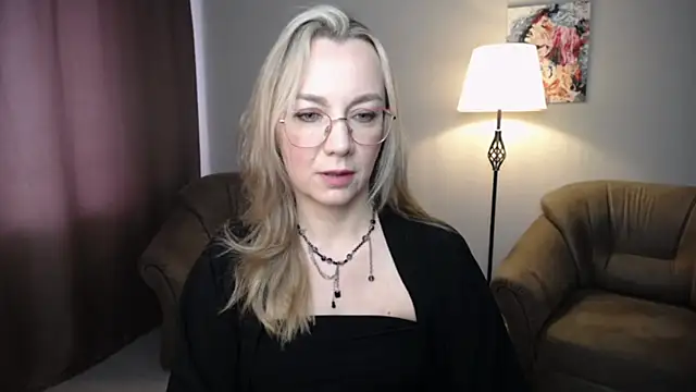 Ava Elior online show from May 2026 10:54:01 AM