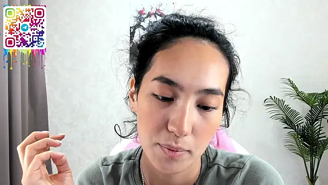 FlirtyAura online show from November 2025 03:22:01 AM