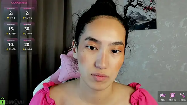 FlirtyAura online show from December 2025 04:02:02 AM