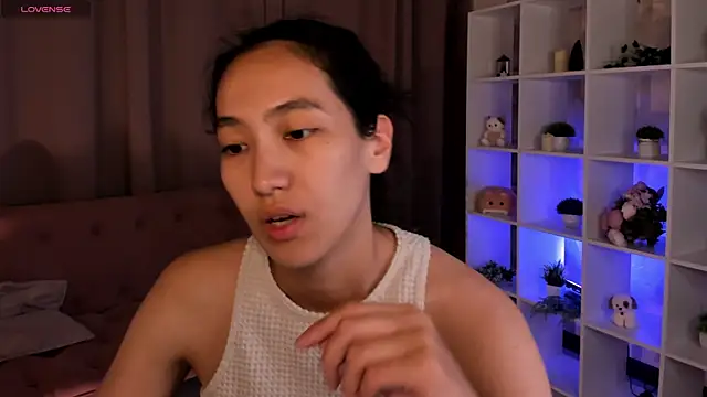 FlirtyAura online show from July 2026 03:51:02 AM