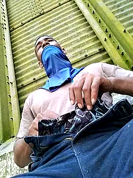 Snapshot of Kesurra chatting on February 2026 06:19:01 PM Kesurra online show from February 2026 06:19:01 PM