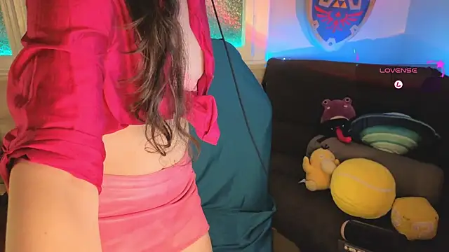 Zesty Peach online show from May 2026 11:50:01 AM