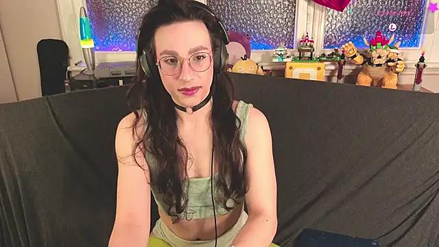 Zesty Peach online show from March 2026 01:35:01 AM