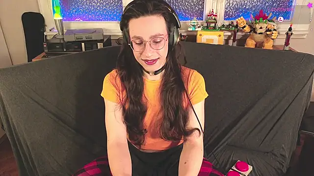 Zesty Peach online show from March 2026 01:11:01 AM