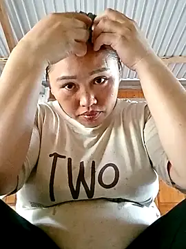Snapshot of LanAnh-Lovely66 chatting on September 2025 02:12:01 AM LanAnh-Lovely66 online show from September 2025 02:12:01 AM