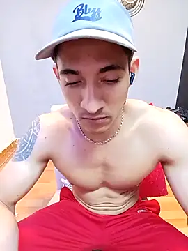 jhonny thes28 online show from December 2025 05:19:01 PM