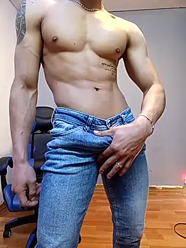 jhonny thes28 online show from February 2026 09:01:02 PM