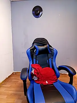 jhonny thes28 online show from February 2026 09:53:01 AM