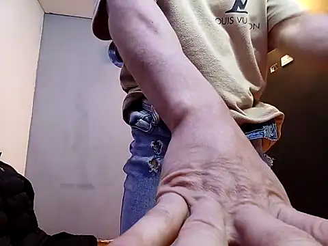 jhonny thes28 online show from October 2025 09:33:01 AM