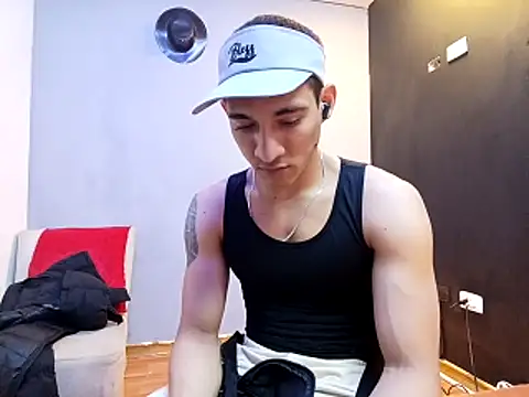 jhonny thes28 online show from November 2025 12:47:02 AM