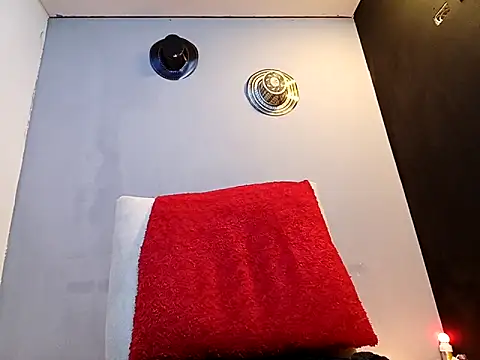 jhonny thes28 online show from October 2025 02:33:02 AM