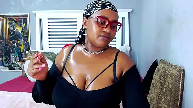 SativaHot96 online show from January 2026 06:15:02 PM