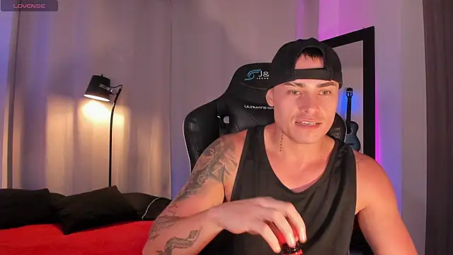 Snapshot of connorsmiith chatting on July 2026 01:21:02 AM connorsmiith online show from July 2026 01:21:02 AM
