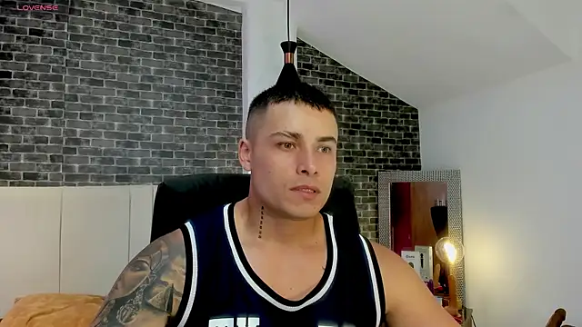 connorsmiith online show from March 2026 11:17:01 PM