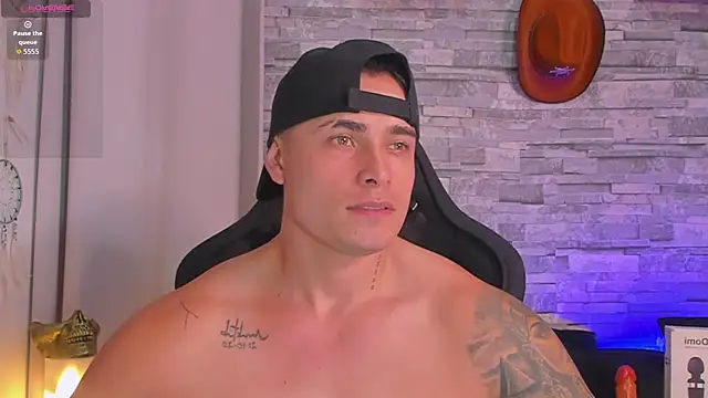 Snapshot of connorsmiith chatting on November 2025 12:15:01 AM connorsmiith online show from November 2025 12:15:01 AM